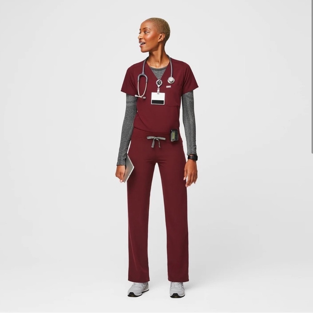 NWT Figs Burgundy/Maroon Dark Red Scrub SET ❤️LIMITED COLOR❤️